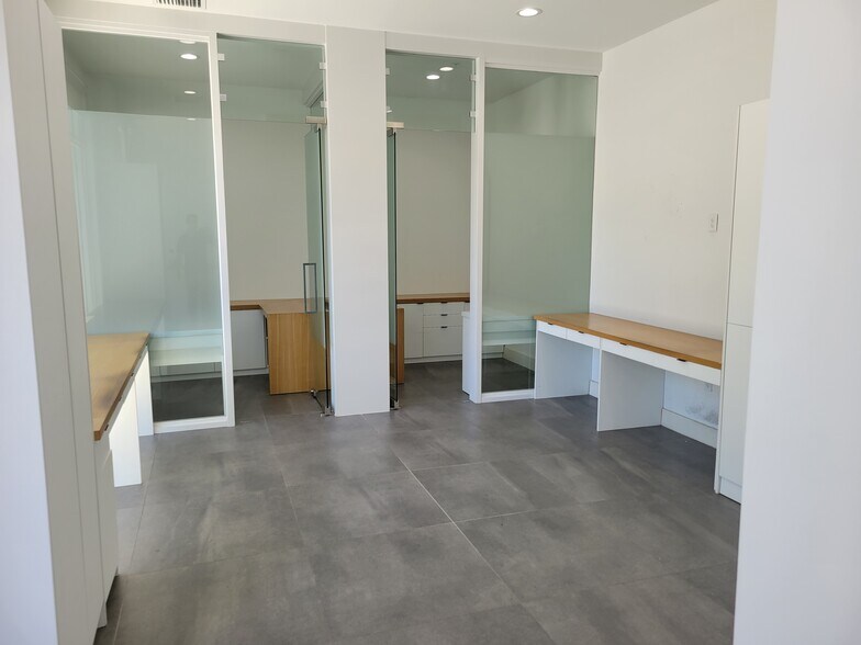 More Photos Of 961 SW 7th St, Miami Apartments For Lease