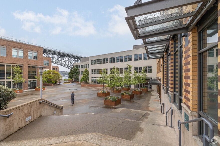 More Photos Of 701 N 34th St, Seattle Office For Lease