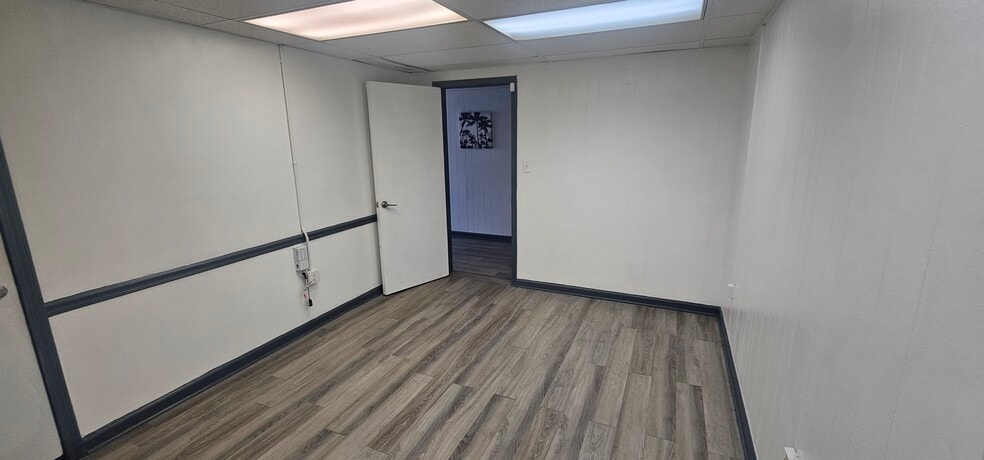 More Photos Of 318 S South St, Gastonia Office For Lease