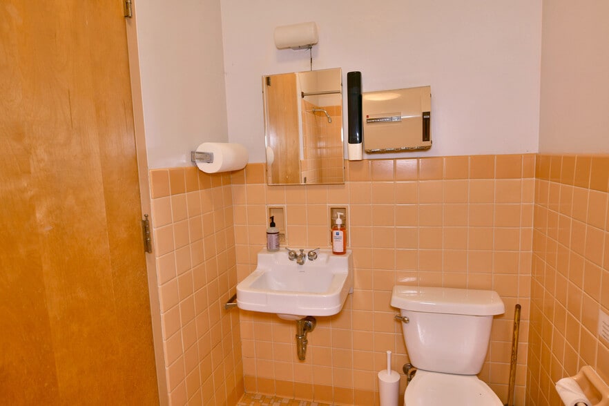 More Photos Of 175 B Laird Ave, Warren Schools For Sale
