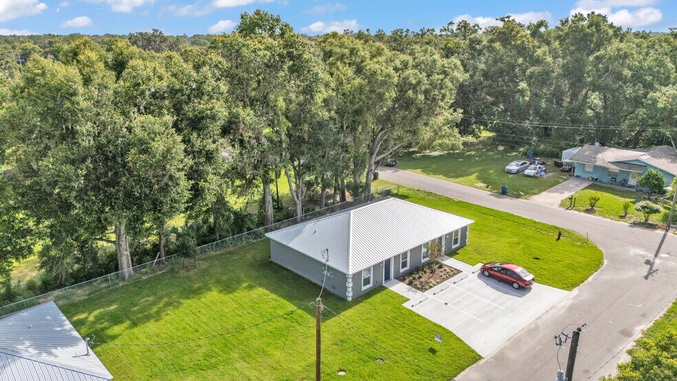 More Photos Of , Fort Meade Multifamily For Sale