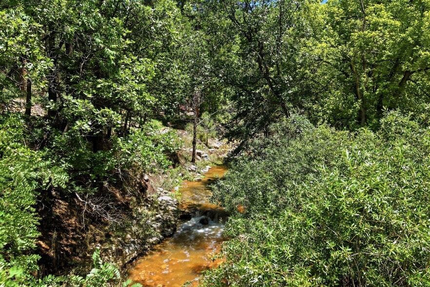 More Photos Of 1355 E Christopher Creek Loop, Payson Hotel For Sale