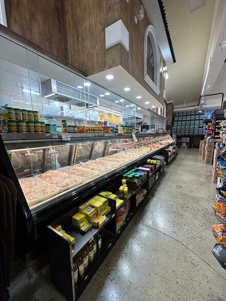 More Photos Of 2343 Jerome Ave, Bronx Supermarket For Sale