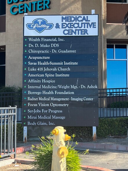 More Photos Of 1695 San Jacinto Ave, San Jacinto Medical For Lease