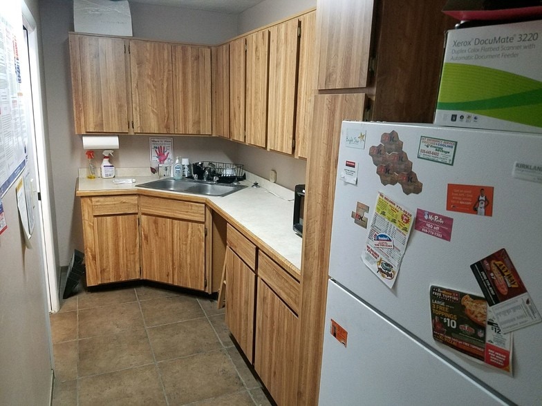 More Photos Of 2601 N Lake Valley Rd, Prescott Valley Warehouse For Lease