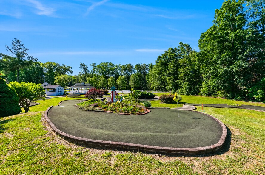 More Photos Of 5075 Crain Hwy, La Plata Golf Course Driving Range For Sale