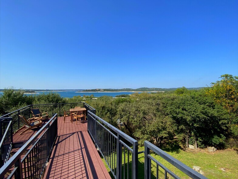 More Photos Of 16201 Dodd St, Volente Coworking Space