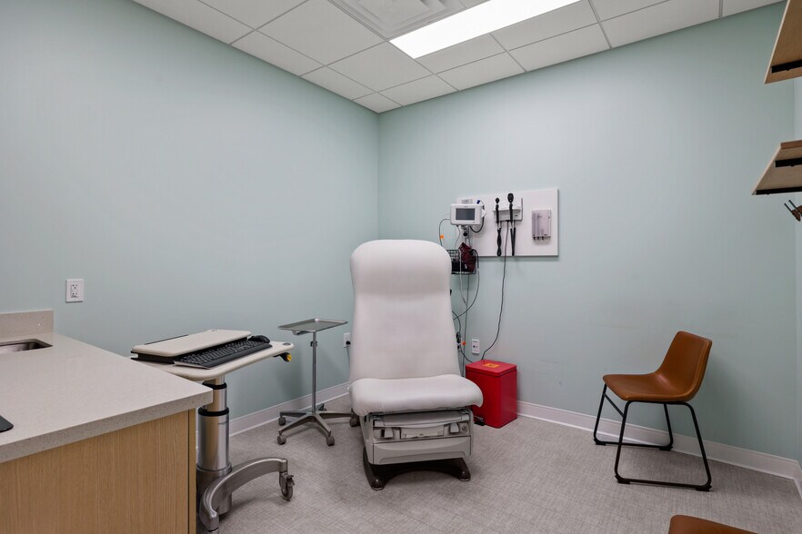 More Photos Of 1740 Bruce Rd, Chico Medical For Sale