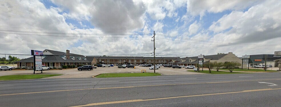 More Photos Of 429 W Airline Hwy, La Place Office For Lease