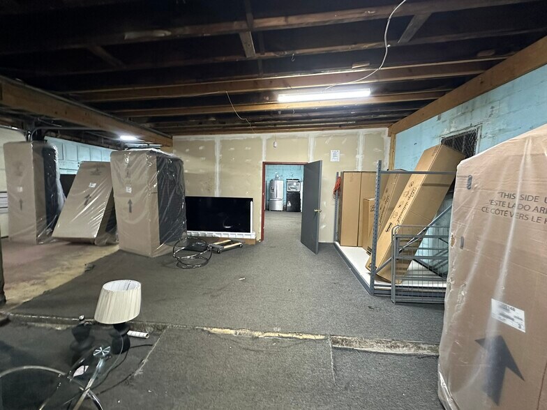 More Photos Of 3146-3148 Bailey Ave, Buffalo Storefront For Sale
