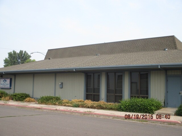 More Photos Of 398 Main St, Tulelake Bank For Sale