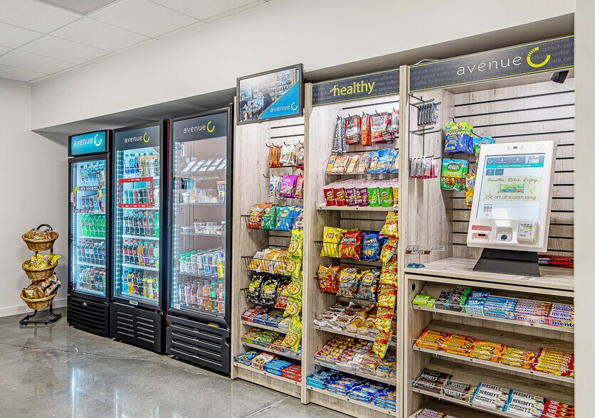 More Photos Of 3600 Mansell Rd, Alpharetta Office For Lease