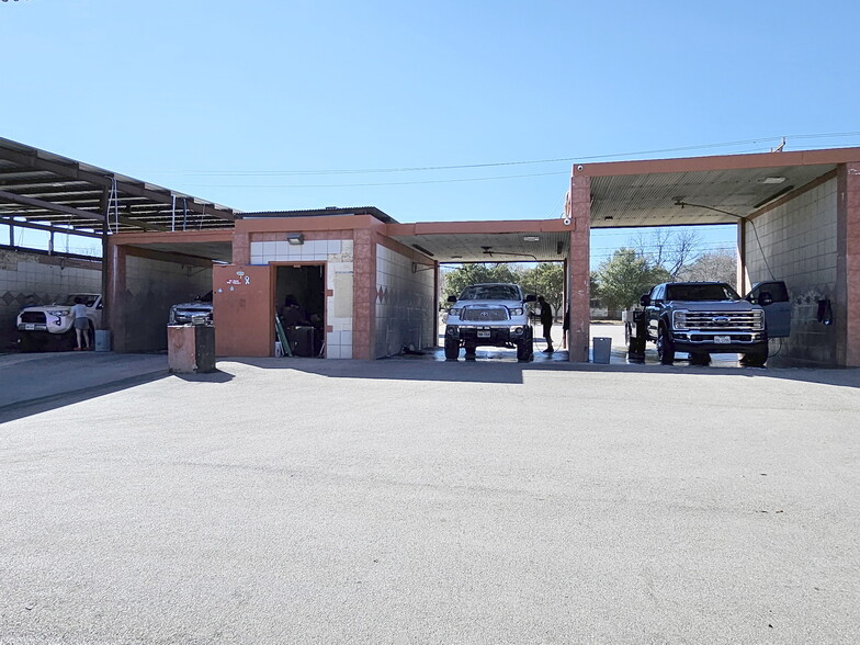 More Photos Of 1610 Callaghan Rd, San Antonio Carwash For Sale