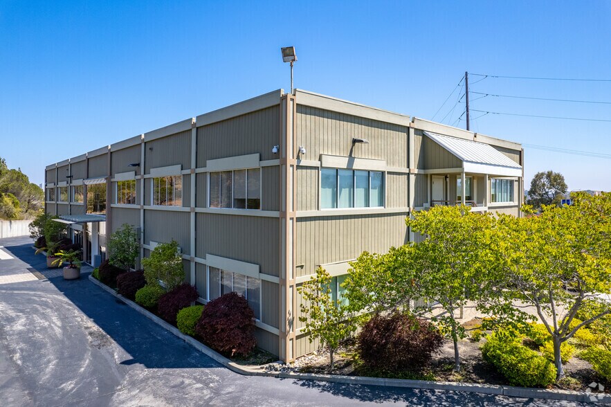 More Photos Of 1600 W Hillsdale Blvd, San Mateo Office For Lease