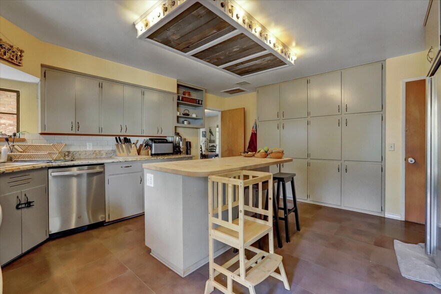 More Photos Of 14724 N Bloomfield Rd, Nevada City Flex For Sale