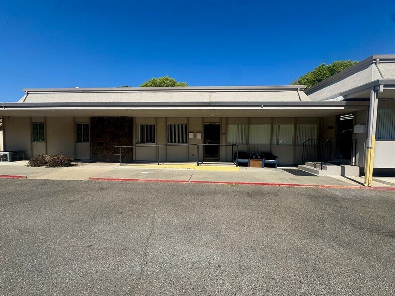 More Photos Of 4500 47th Ave, Sacramento Medical For Lease