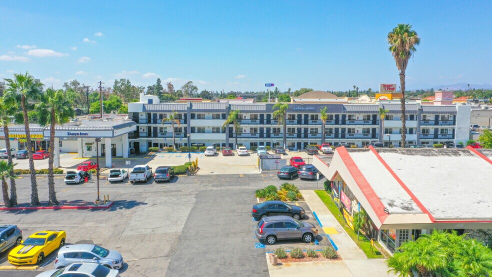 More Photos Of 1405 E 4th St, Ontario Hotel For Sale