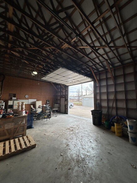 More Photos Of 3687 County 42-3 Rd, Kaiser Industrial For Lease