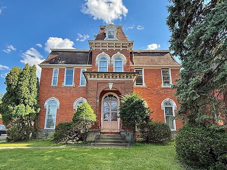 More Photos Of 145 E Main St, Fredonia Religious Facility For Lease