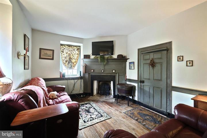 More Photos Of 4415 W Market St, York Specialty For Sale