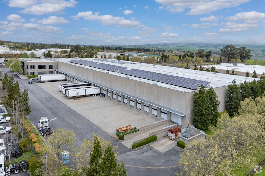 More Photos Of 2250 S McDowell Blvd Ext, Petaluma Warehouse For Lease