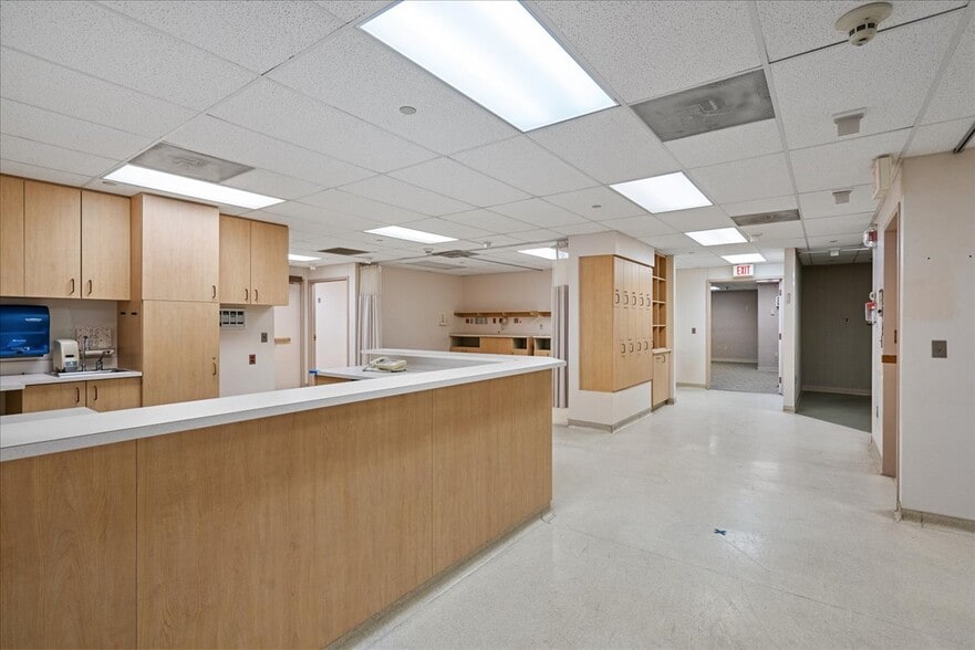 More Photos Of 3235 Sparks Rd, Cheyenne Medical For Lease