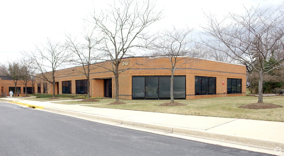 Primary Photo Of 1343 Ashton Rd, Hanover Office For Lease