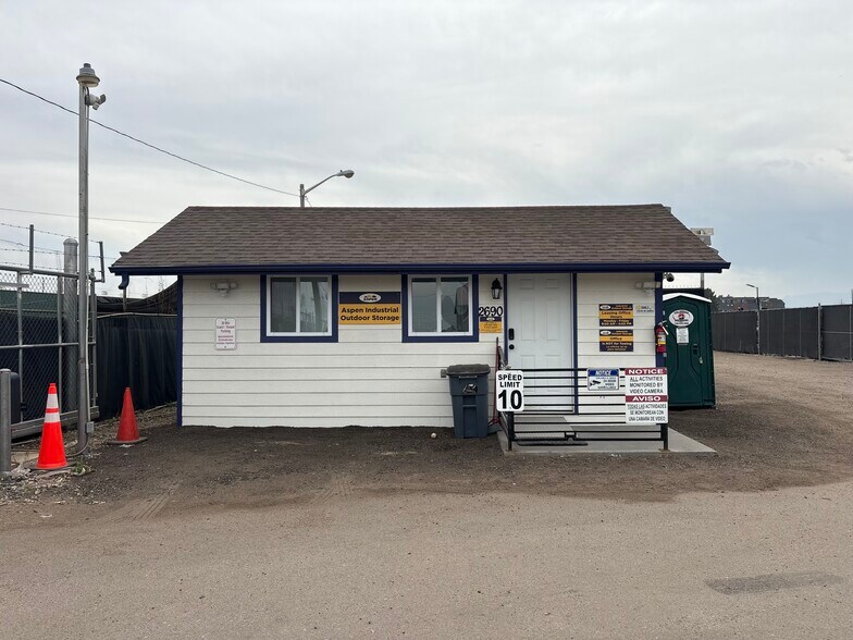 More Photos Of 2690 W Union Ave, Englewood Land For Lease