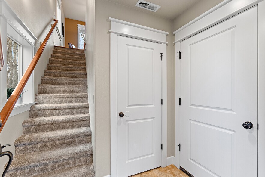 More Photos Of 9414 SE Causey Ave, Happy Valley Apartments For Sale