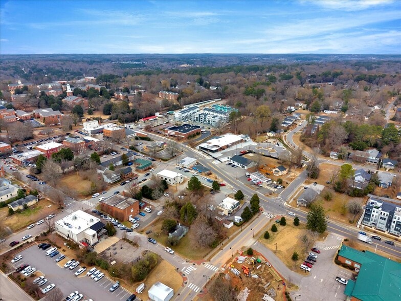 More Photos Of 306 Wait Ave, Wake Forest Fast Food For Sale