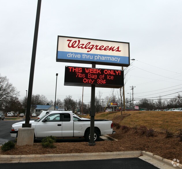 More Photos Of 525 N Cannon Blvd, Kannapolis Drugstore For Sale