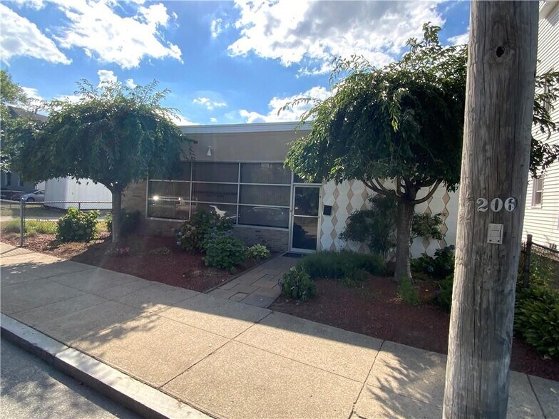 Primary Photo Of 583 Harris Ave, Providence Flex For Sale