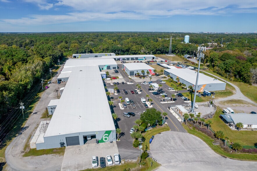 More Photos Of 1750 Signal Point Rd, Charleston Warehouse For Lease