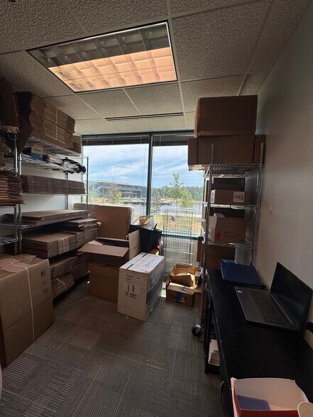 More Photos Of 6455 E Johns Xing, Johns Creek Office For Lease