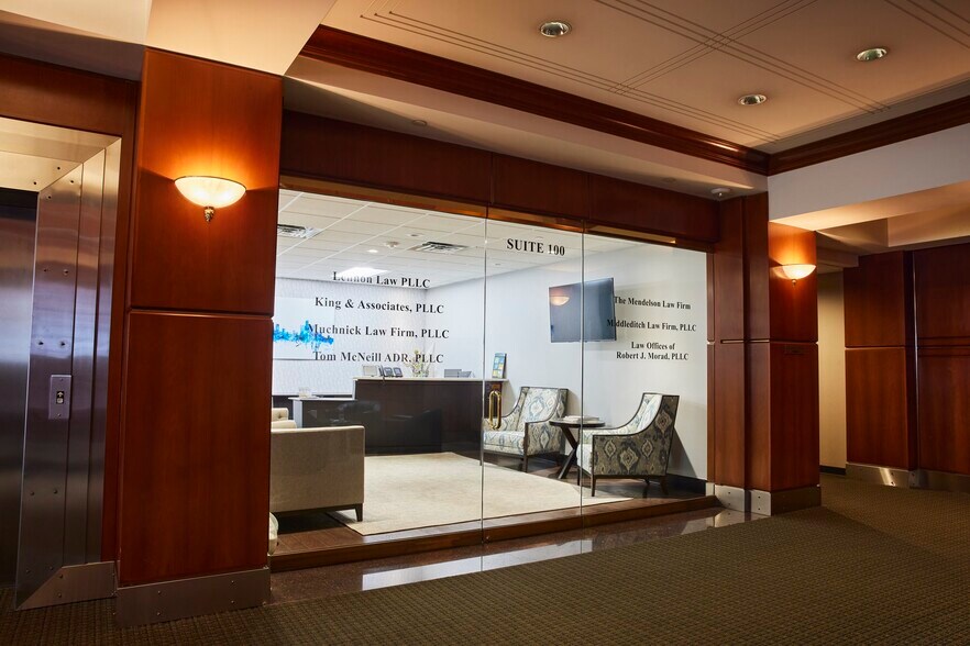 More Photos Of 355 S Old Woodward Ave, Birmingham Office For Lease