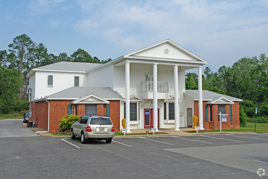 More Photos Of 7203 Pine Forest Rd, Pensacola Office Residential For Lease