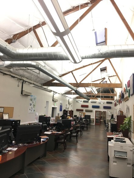 More Photos Of 747 S 13th St, Boise Showroom For Lease
