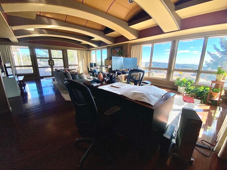 More Photos Of 538 Commons Dr, Golden Loft Creative Space For Sale