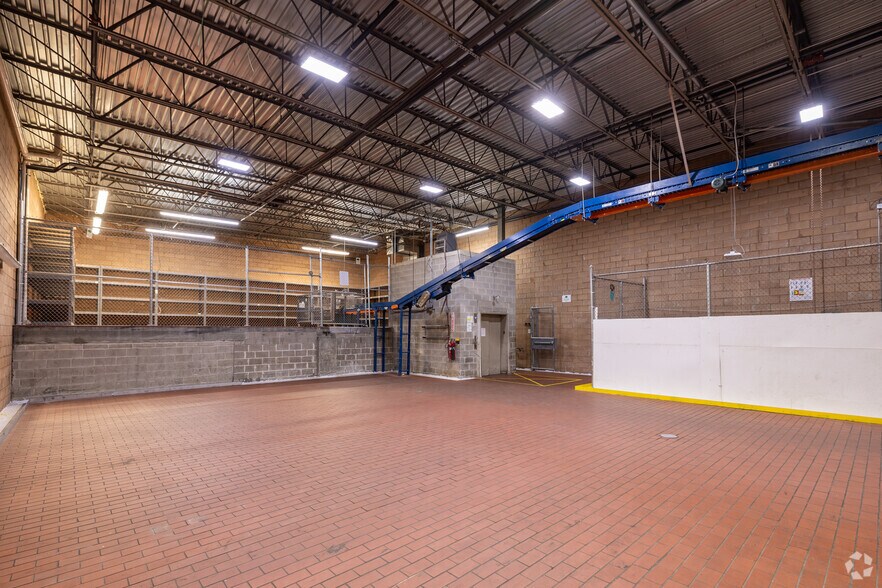 More Photos Of 609 10th St, Union City Industrial For Sale