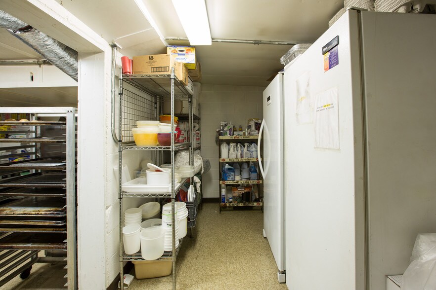 More Photos Of 8079 State Road 259, Lost City Restaurant For Sale