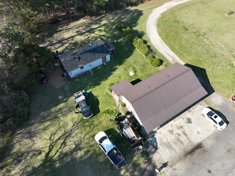 More Photos Of 112 N River Dr, Jarvisburg Hotel For Sale