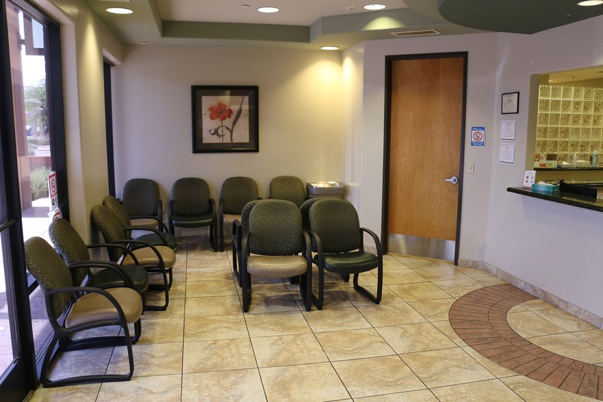 More Photos Of 4110 N 108th Ave, Phoenix Medical For Sale