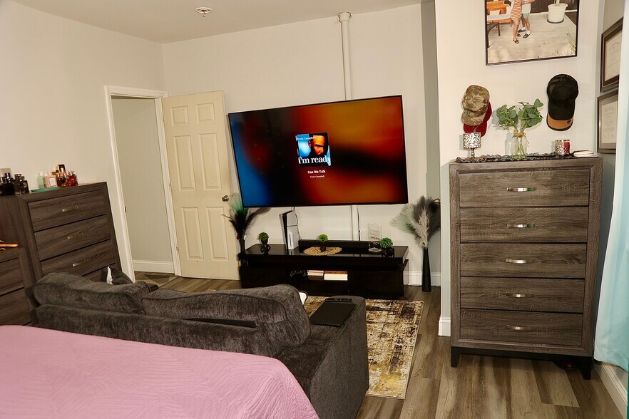 More Photos Of 544 E 3rd St, Mount Vernon Apartments For Sale