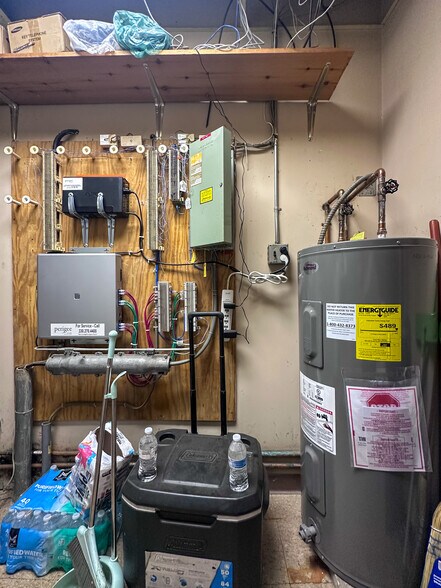 More Photos Of 1617 Warren Ave, Niles Warehouse For Sale