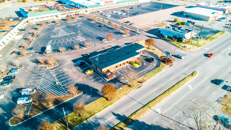 More Photos Of 1963 S Crater Rd, Petersburg Bank For Sale