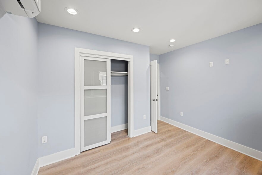 More Photos Of 4535 Avondale St, Bethesda Apartments For Sale