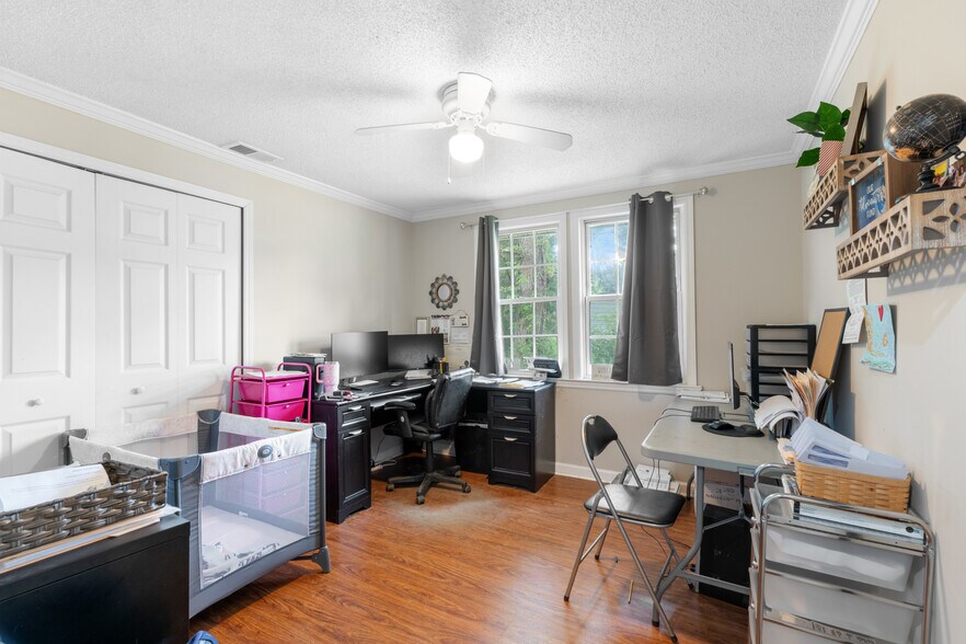 More Photos Of 5757 Ogeechee Rd, Savannah Flex For Lease