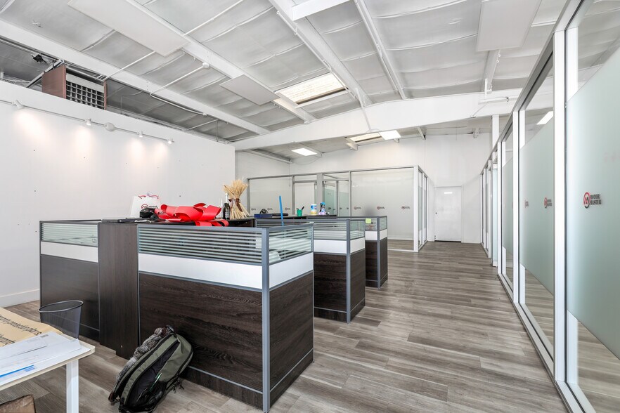 More Photos Of 953 W El Camino Real, Sunnyvale Auto Dealership For Lease