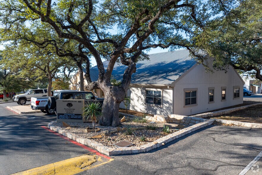 More Photos Of 14101 W Highway 290, Austin Unknown For Lease