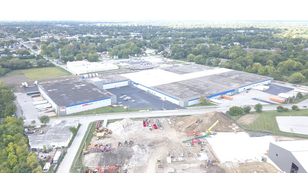 More Photos Of 2222 Hillside Ave, Indianapolis Warehouse For Lease